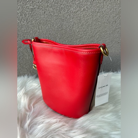 DAKOTA BUCKET BAG 16 - Picture 3 of 8